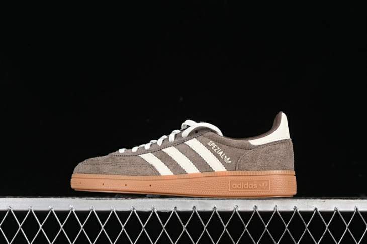 Picture of Adidas Handball Spezial _SKUfw18028509568384145fw